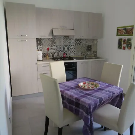 Villetta Mare Romanica Holiday home *